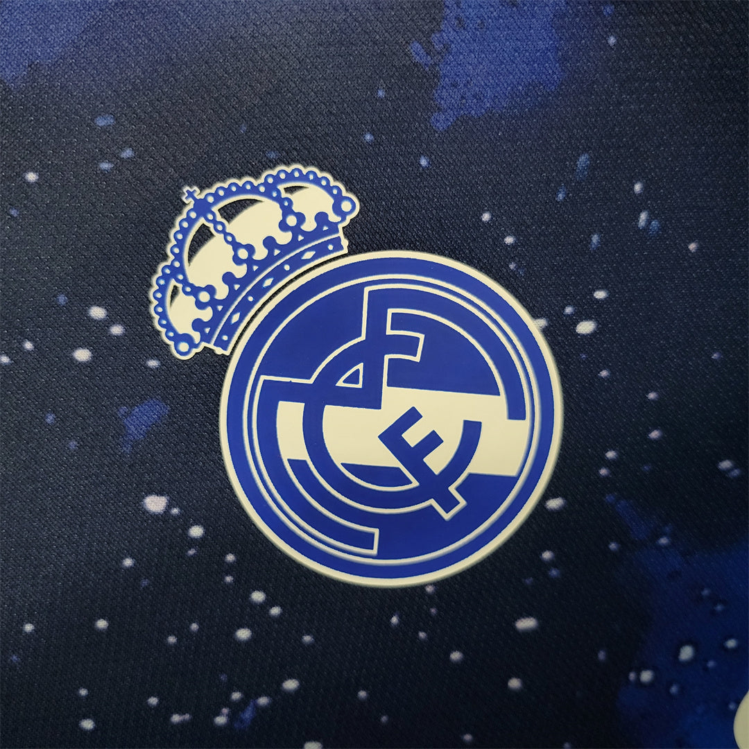 Real Madrid ''Aurora'' Special Kit