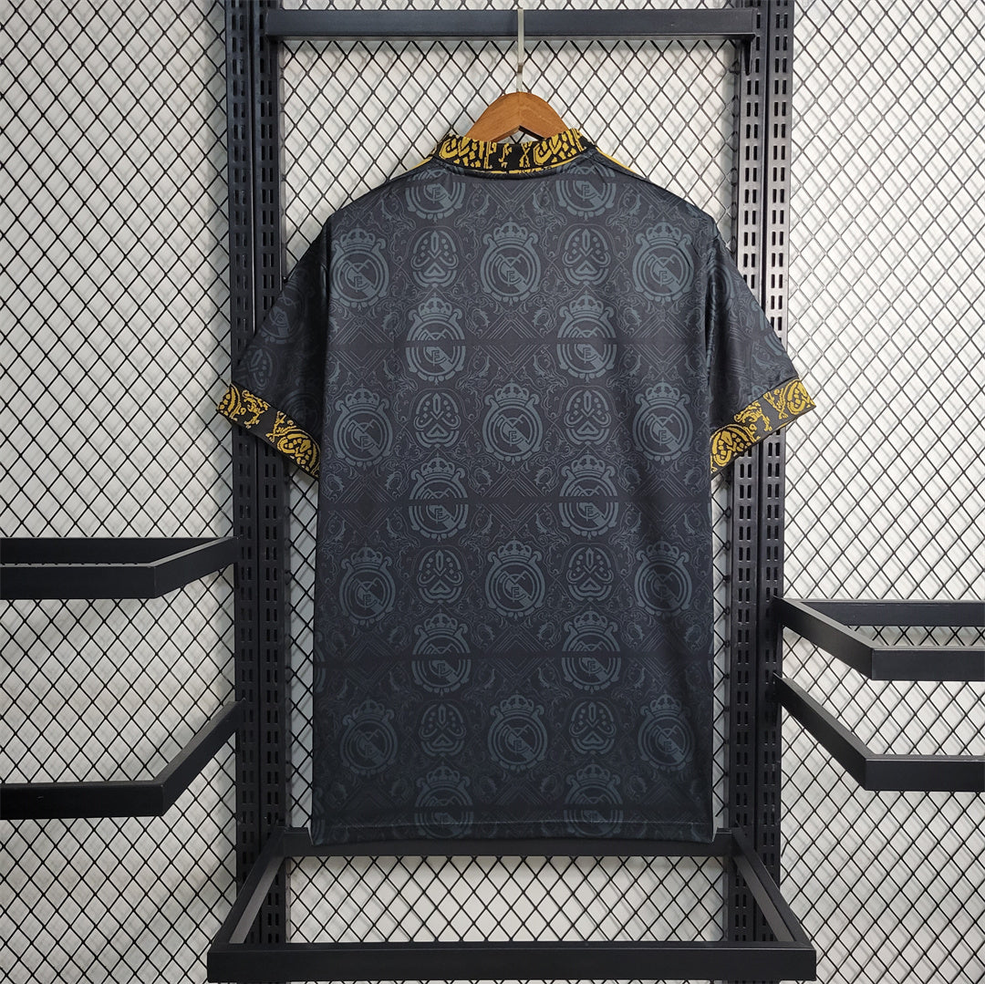 Real Madrid ''Black Emblem'' Special Kit