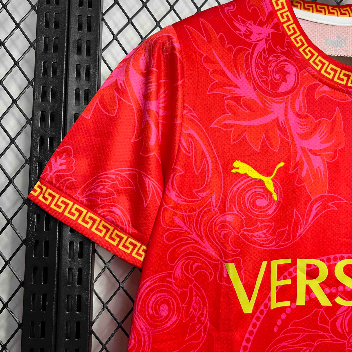 Italy ''Red Versace'' Special Kit
