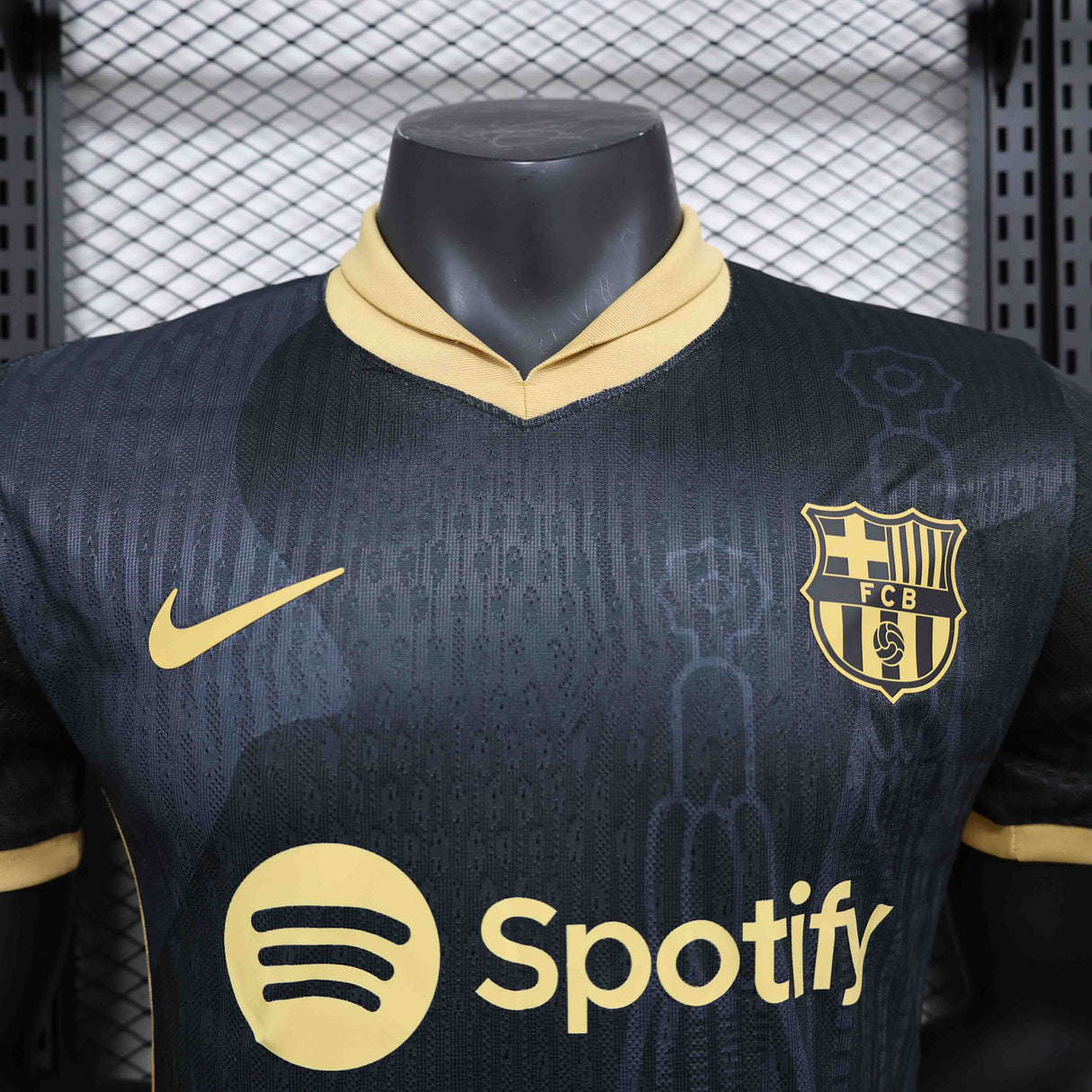 Barcelona "Black&Gold" Special Kit